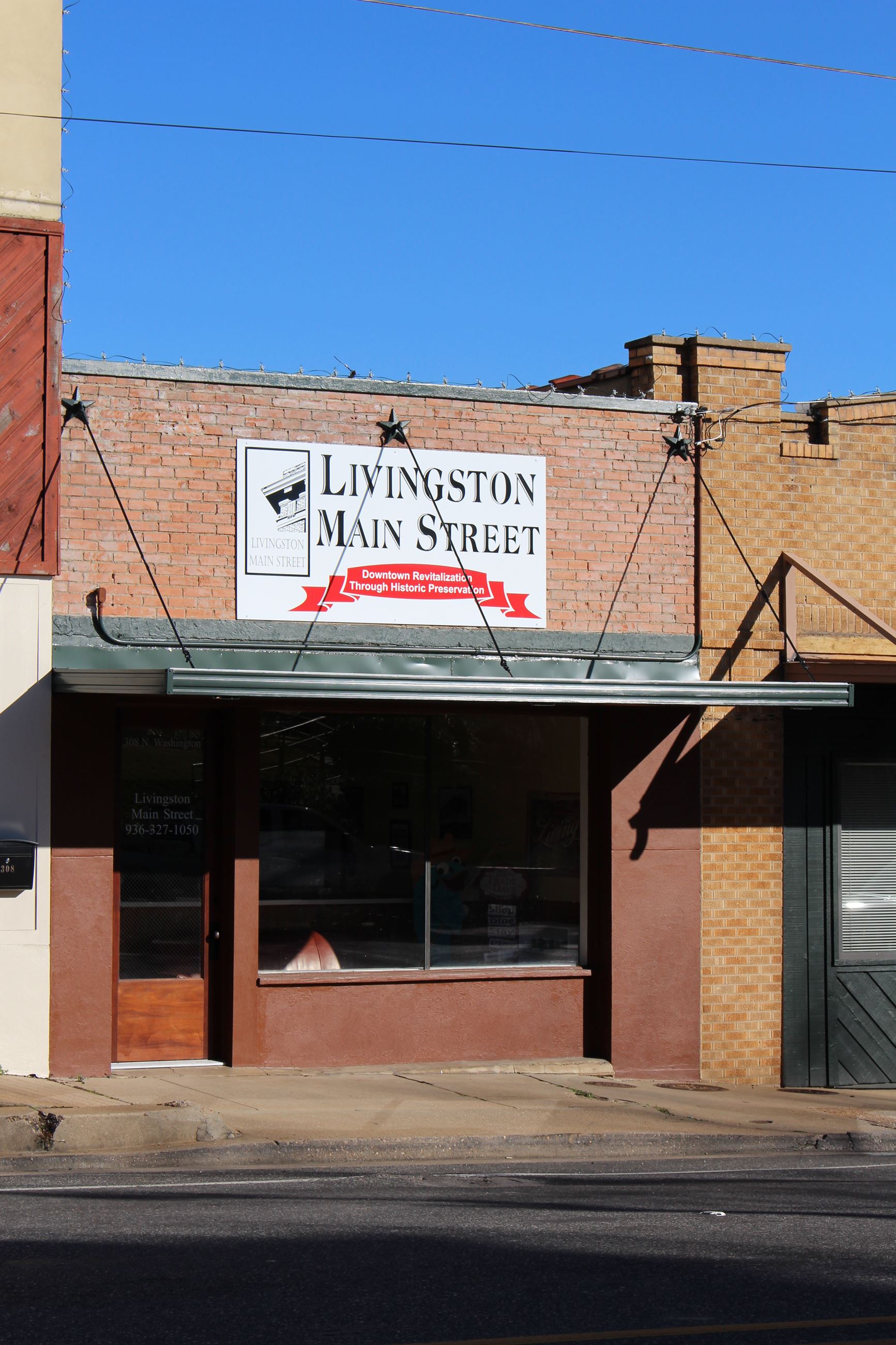 Photo Gallery • Main Street